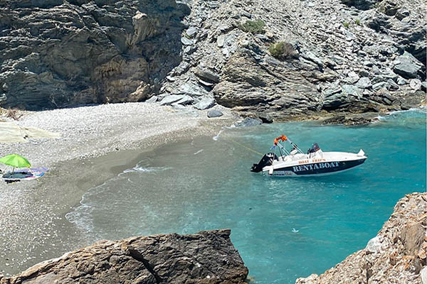 barci de inchiriat si excursii cu barca - Ammoudara Heraklion CRETA GRECIA